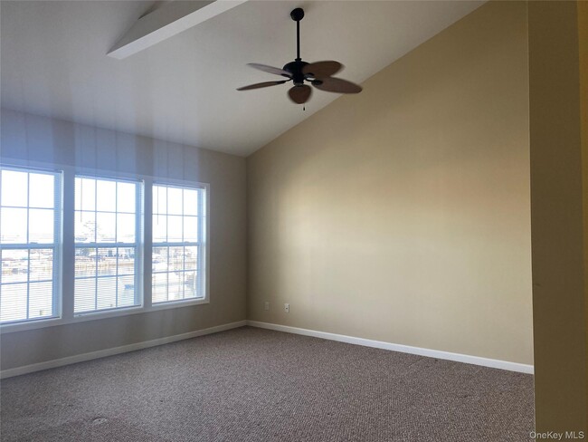 Photo - 11 Nicole Ct