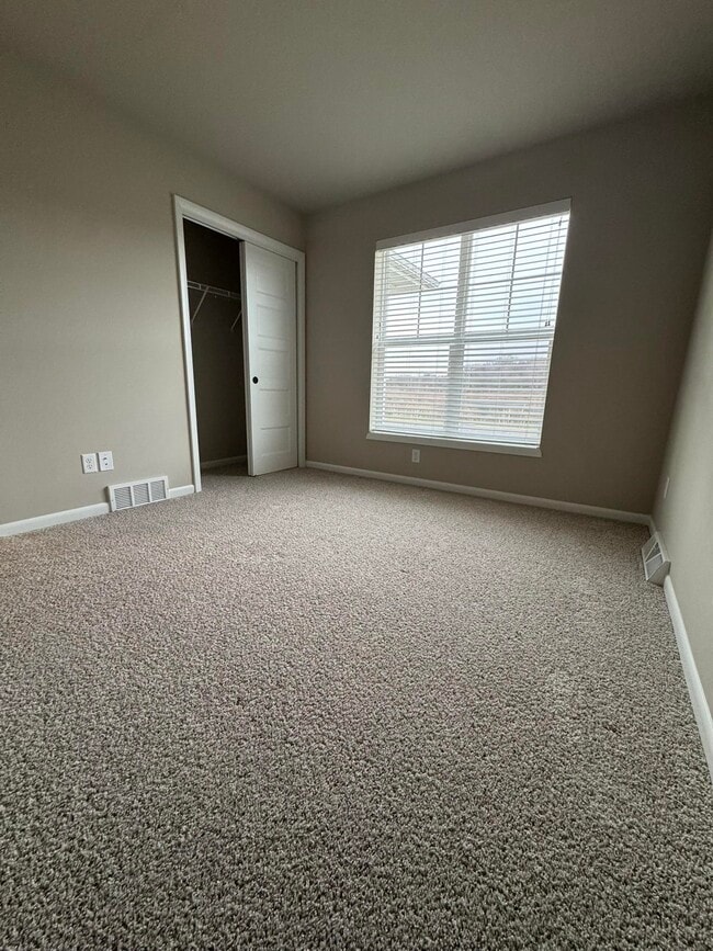 Photo - 2175 Autumn Lake Parkway