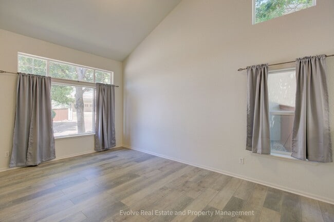 Photo - Evolve Real Estate: Bright & Spacious Home in Denver’s Green Valley Ranch! Available May 1st