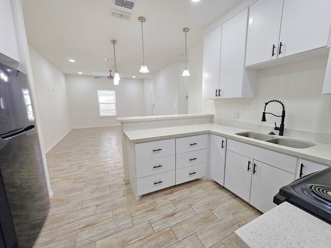 Photo - 1809 Atrium Pl Dr Unit #9