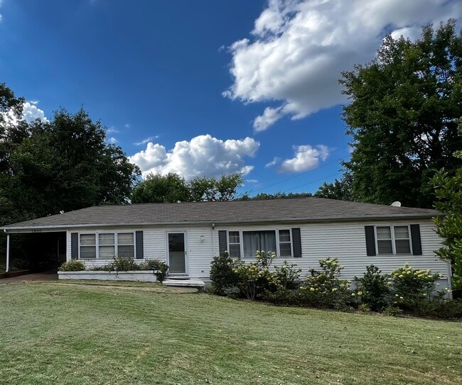 Photo - 5820 7th Ave S