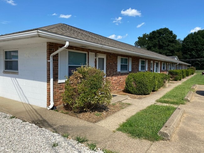 Building Photo - 95 C20 Unit Apt. 6