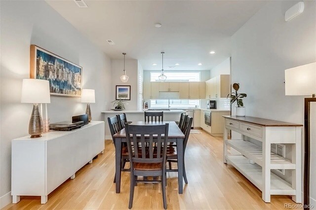 Photo - 3139 W 19th Ave
