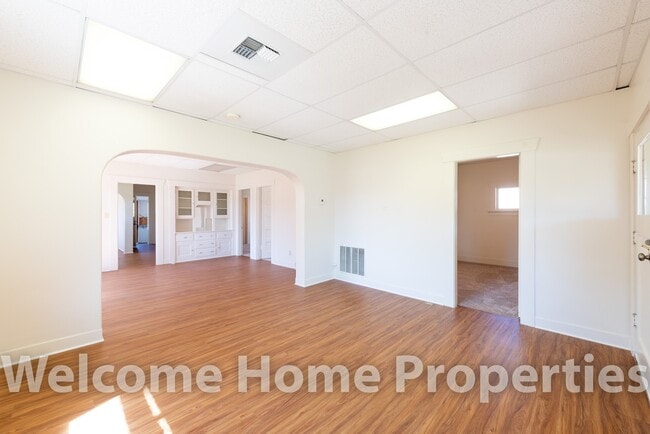 Photo - 512 S College Ave Unit 512 S College #1