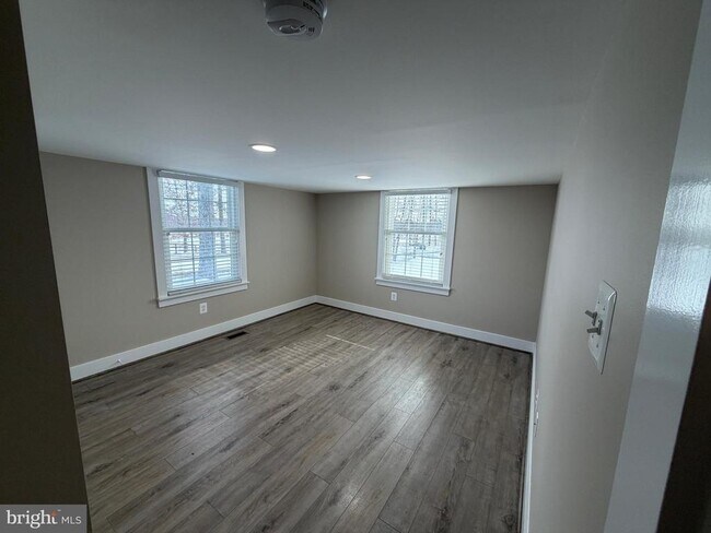 Photo - 6480 Vint Hill Rd