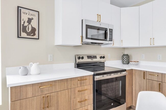 Photo - 377 Cummins Hwy Unit 2