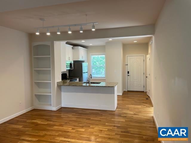 Photo - 253 Huntley Ave