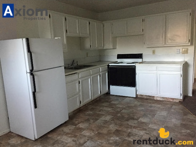 Photo - 611 N. Grant-