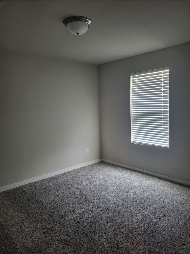 Photo - 5611 Madden Ln