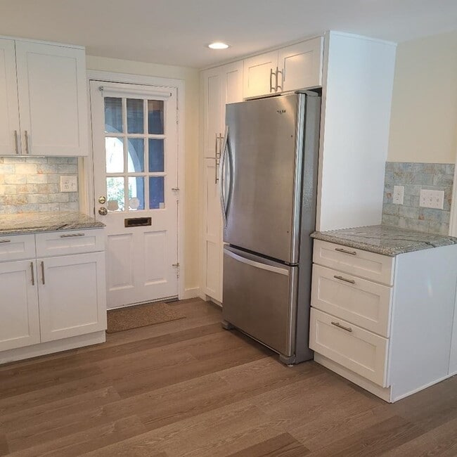 Photo - 44 Silver St