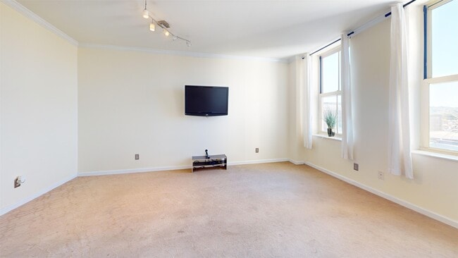 Photo - 401 10th St Unidad 904