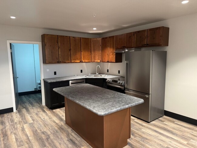 Photo - 217 S Badger Ave