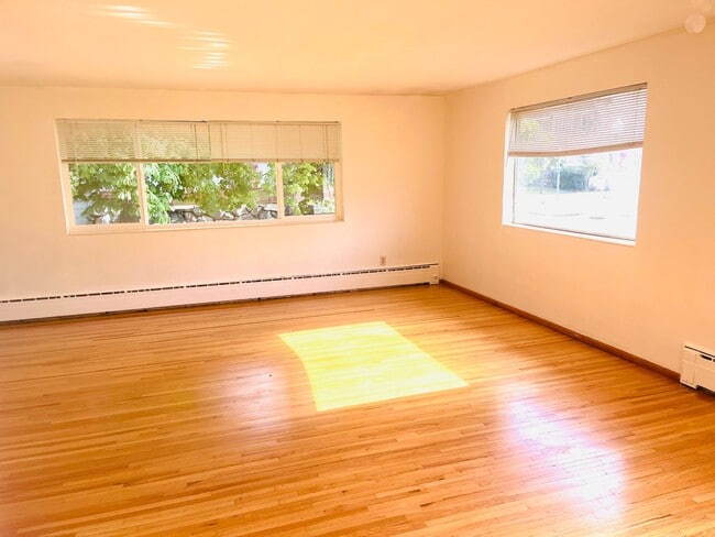 Photo - 2715 S 7th St Unit Upstairs