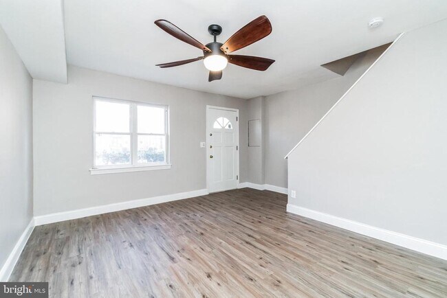 Building Photo - 1515 1st St SW Rental