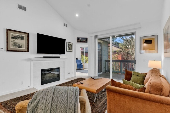 Photo - Quiet and Spacious 2 Bedroom Condo in Sunny Novato! Unit 16