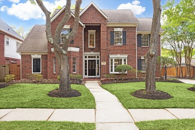 Building Photo - 11818 Orchard Mountain Dr