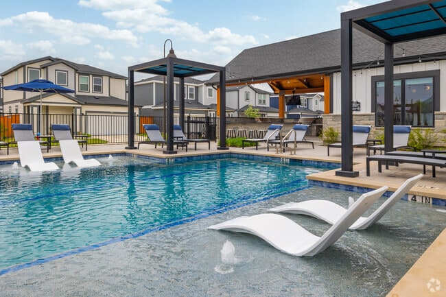 Piscina - Villas at Creekside