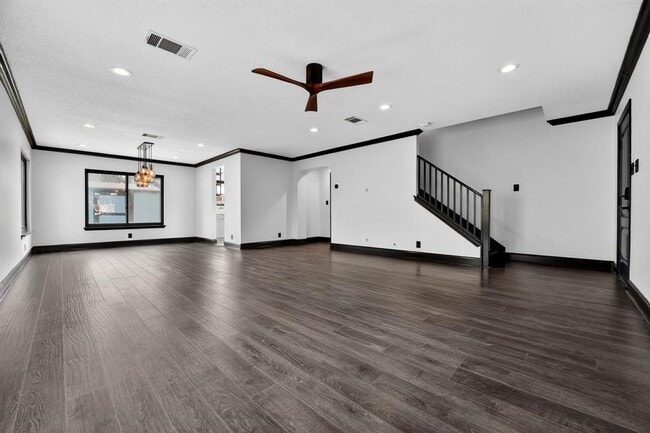 Photo - 8409 Nairn Dr