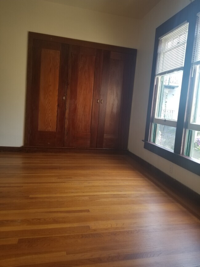 Photo - 2737 Dwight Way Unidad #37A