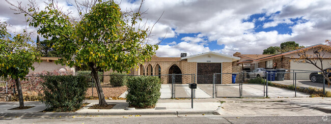 Building Photo - 3232 Slocum St Rental