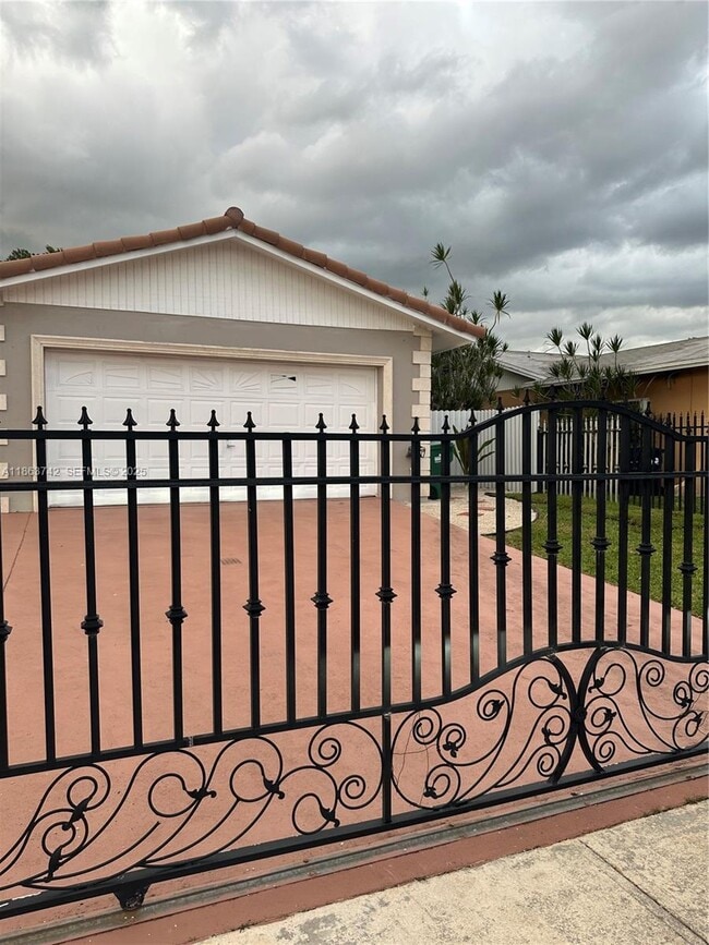 Photo - 10805 SW 165th Terrace