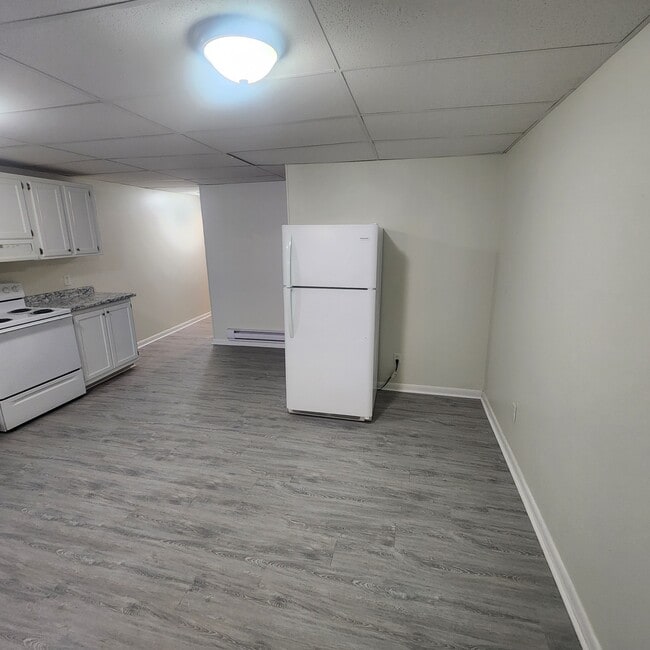 Photo - 126 Rush Dr Unidad Apartment 4