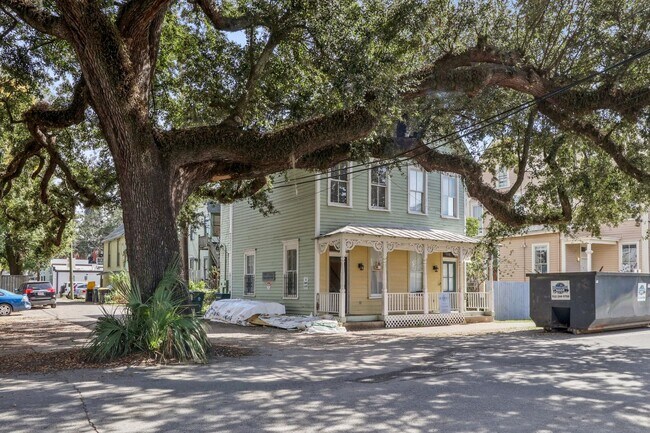Photo - Restored Victorian Duplex | 3BR/2BA in Downtown Savannah Near Forsyth Park