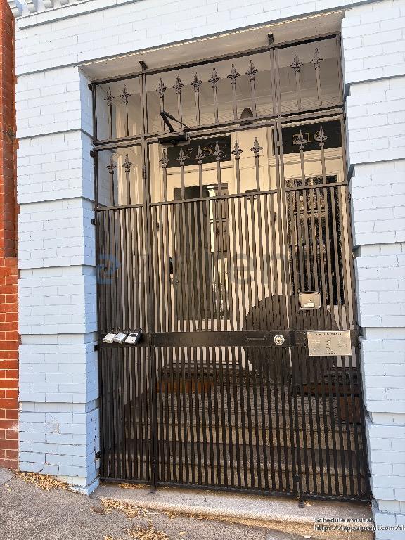 Photo - 718 Mason St