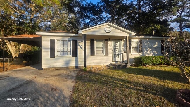 Building Photo - 408 Williams St