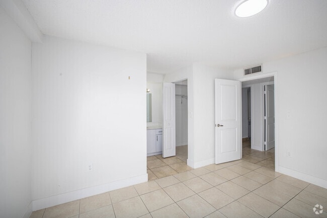 Orchid - 2BR, 1.5BA - 926SF - Primary Bedroom