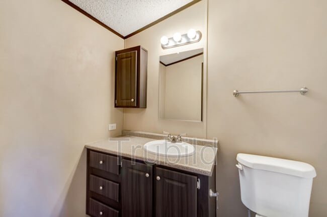 Photo - 106 Carol Ln