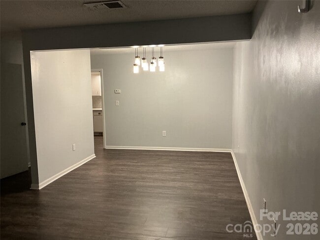 Photo - 415 E Broad St Unit A5