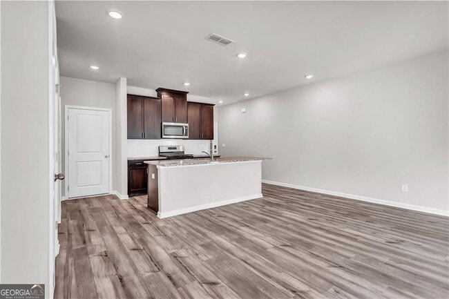 Photo - 1575 Villageside Ct