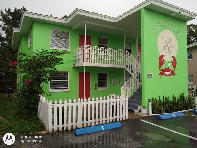 Photo - 309 Avanda Ct