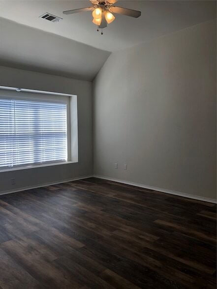 Photo - 3841 Rolling Hills Dr