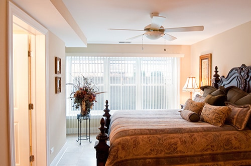 Photo - 2 S. Greenwood