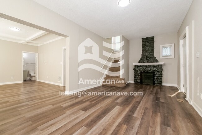 Photo - 3217 E 30th St