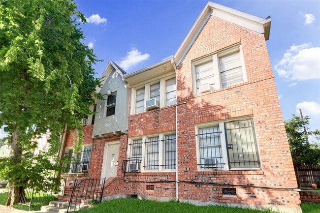 Building Photo - 1419 Wheeler Ave Unit C Rental