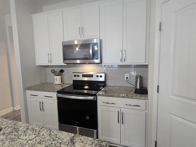 Photo - 3044 Duvall Dr