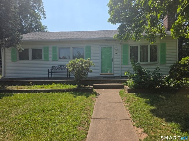 Building Photo - 331 Campfield Ave