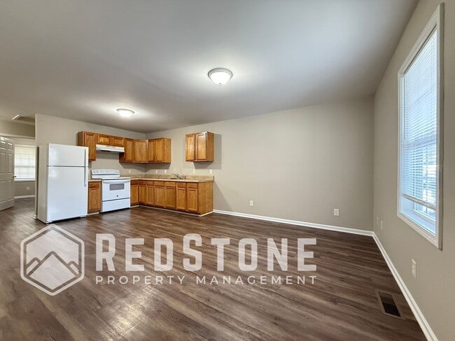 Photo - 1108 Chandler Ave