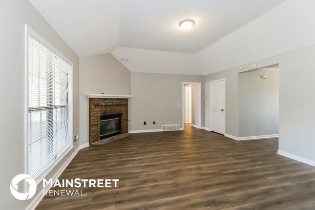 Photo - 7589 Shelby Woods Cove