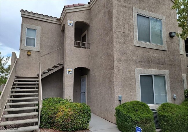 Building Photo - 9470 Peace Way Unit 142