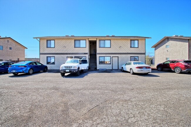 Building Photo - 2541 Grand Ave Unit D