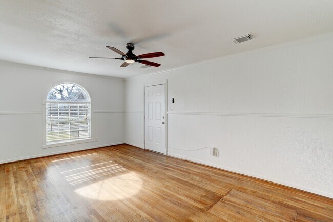 Photo - 8415 Bonner Dr Casa