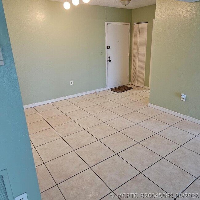 Photo - 4174 Inverrary Dr Unit 603