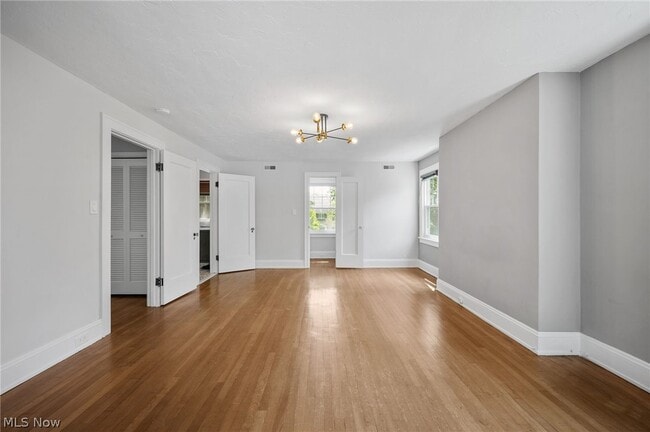 Photo - 2924 Brighton Rd