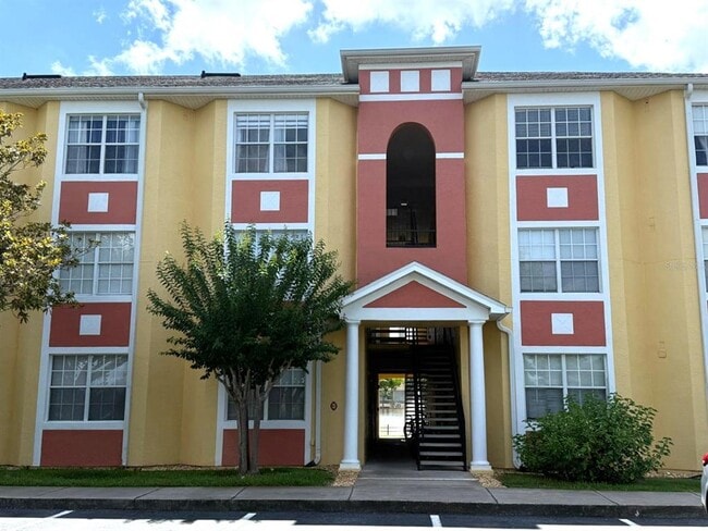 Building Photo - 10831 Windsor Walk Dr Unit D Rental