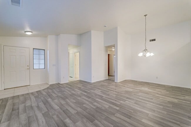 Photo - AVAILABLE NOW IN ESTRELLA MOUNTAIN RANCH!!!