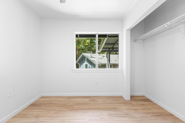 Photo - Available Now! 3/1.5 For Rent in HPP Unidad #B